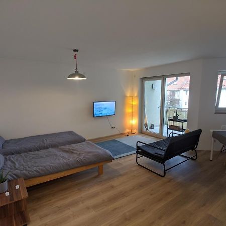 Ideales Messe Appartment 15Min Fahrtweg Kirchheim unter Teck Exterior photo